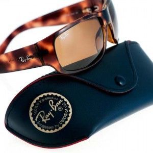 Ray-Ban